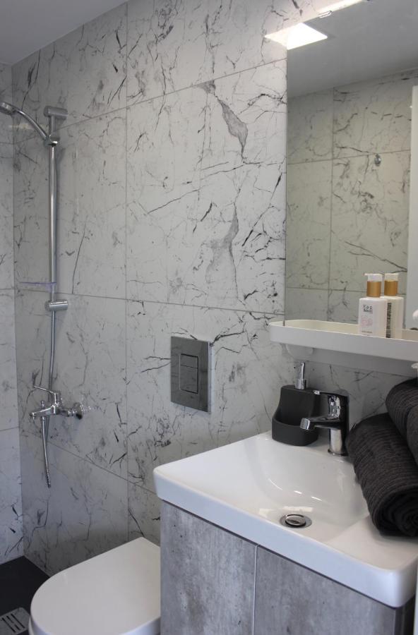 Amalia Residences Nikosia Bagian luar foto