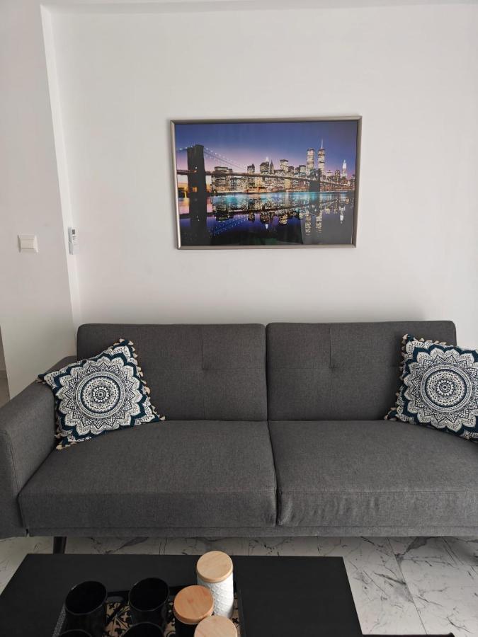 Amalia Residences Nikosia Bagian luar foto